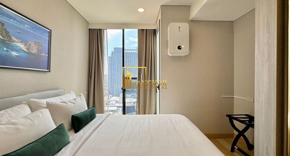 Apartamento con servicios en alquiler de 2 habitaciones en Khlong Toei, Bangkok