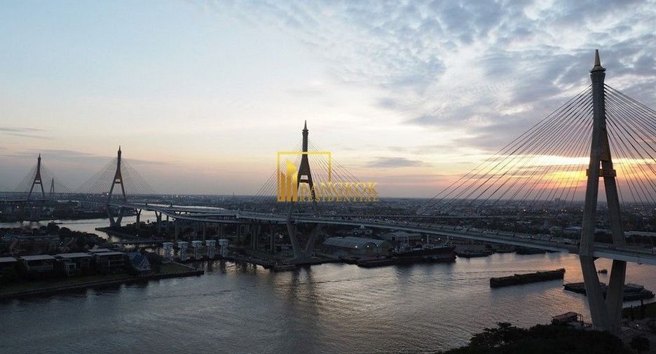 For rent 2 bedrooms condo in Yan Nawa, Bangkok