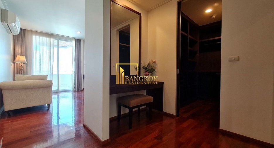 ให้เช่า 3 ห้องนอน เซอร์วิสอพาร์ตเมนต์ ใน วัฒนา, กรุงเทพฯ