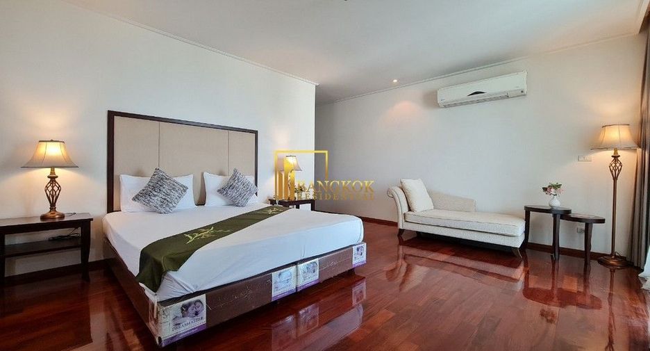 ให้เช่า 3 ห้องนอน เซอร์วิสอพาร์ตเมนต์ ใน วัฒนา, กรุงเทพฯ