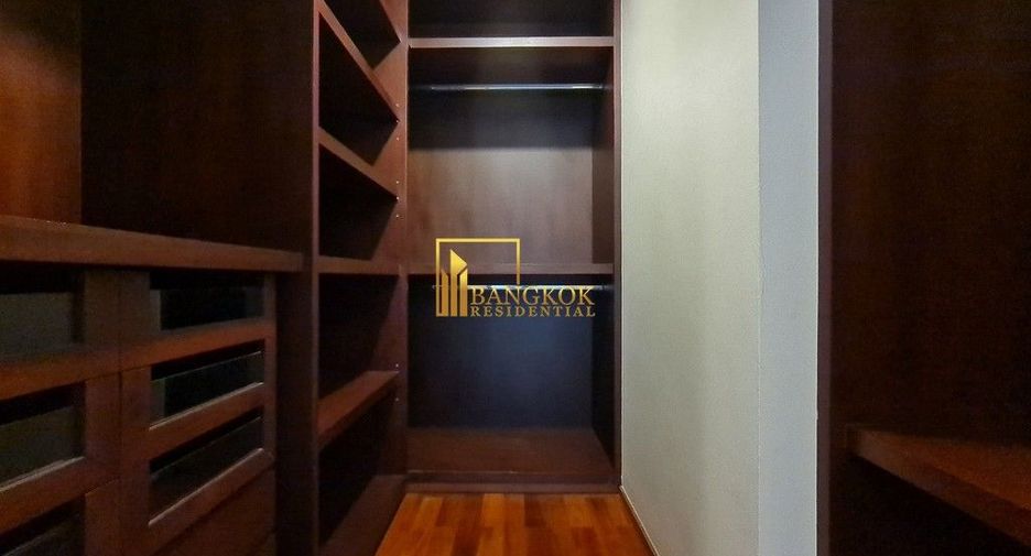 ให้เช่า 3 ห้องนอน เซอร์วิสอพาร์ตเมนต์ ใน วัฒนา, กรุงเทพฯ
