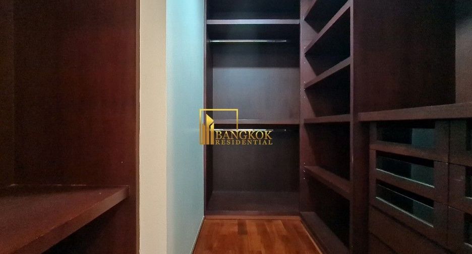 ให้เช่า 3 ห้องนอน เซอร์วิสอพาร์ตเมนต์ ใน วัฒนา, กรุงเทพฯ