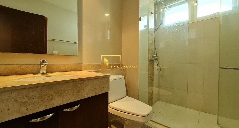 ให้เช่า 3 ห้องนอน เซอร์วิสอพาร์ตเมนต์ ใน วัฒนา, กรุงเทพฯ