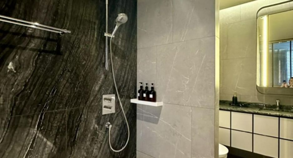 For rent 1 bed condo in Watthana, Bangkok
