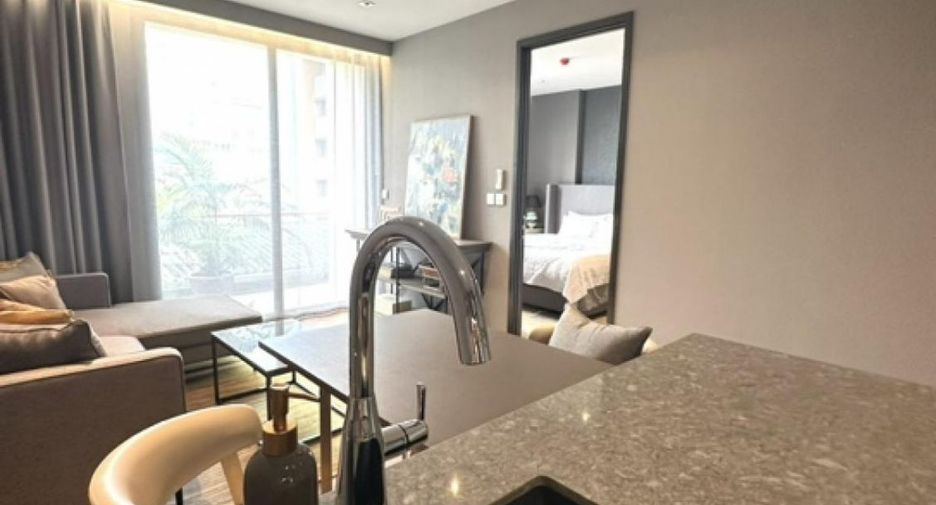 For rent 1 bed condo in Watthana, Bangkok