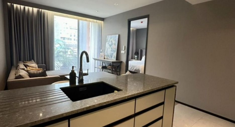 For rent 1 bed condo in Watthana, Bangkok