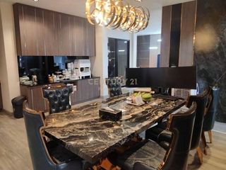Casa adosada en venta de 5 habitaciones en Bang Kho Laem, Bangkok