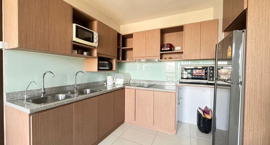 For rent そして for sale 2 ベッドルーム condo in Si Racha, Chonburi