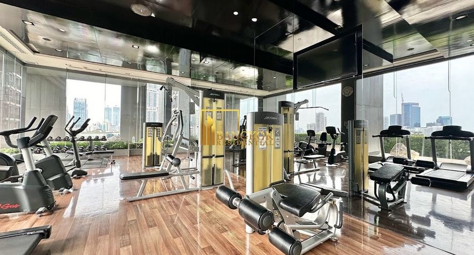 For rent 2 bedrooms condo in Khlong Toei, Bangkok