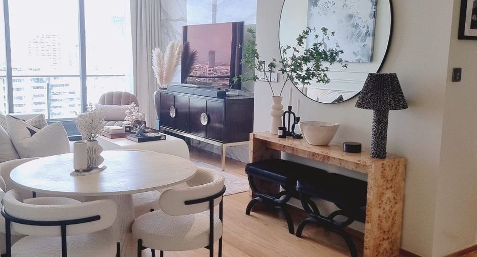 Condo en alquiler y en venta de 2 habitaciones en Khlong Toei, Bangkok
