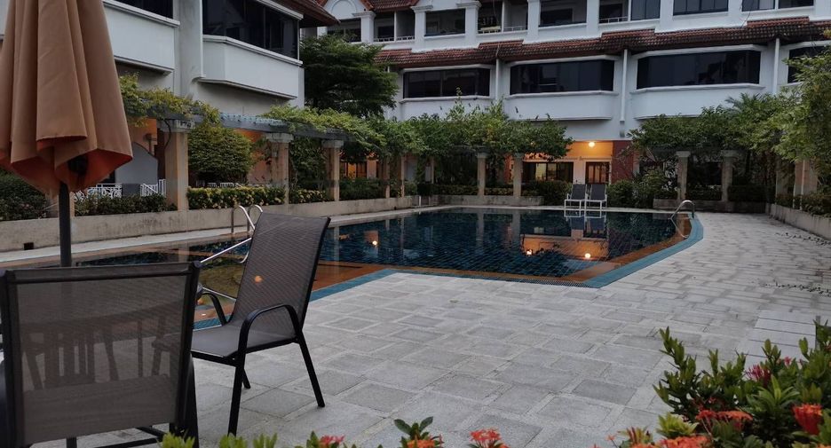 Reihenhaus zur Miete mit 4 Zimmer in Watthana, Bangkok