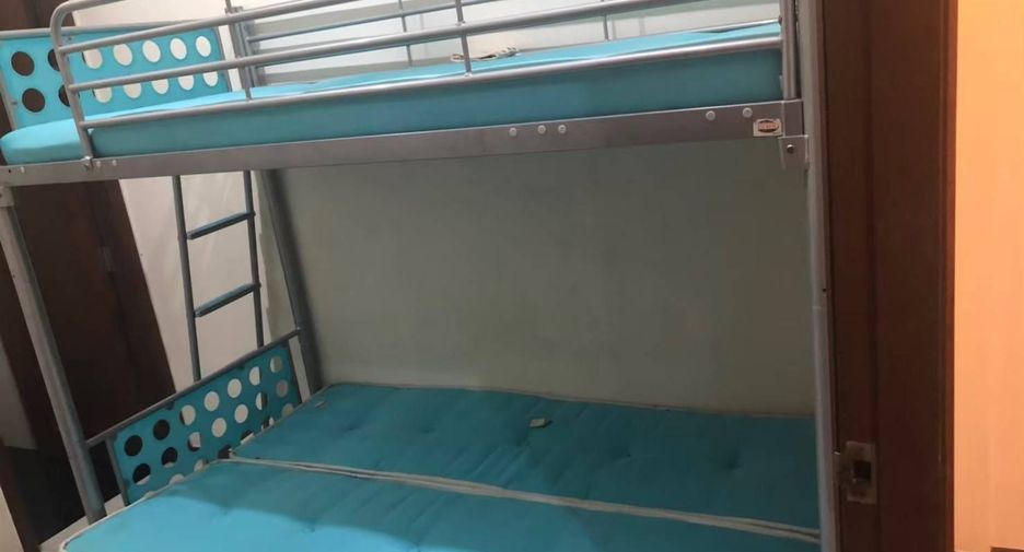 Reihenhaus zur Miete mit 4 Zimmer in Watthana, Bangkok