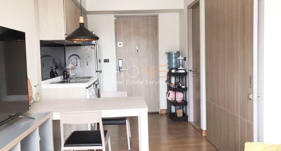 For sale 1 bed condo in Phaya Thai, Bangkok