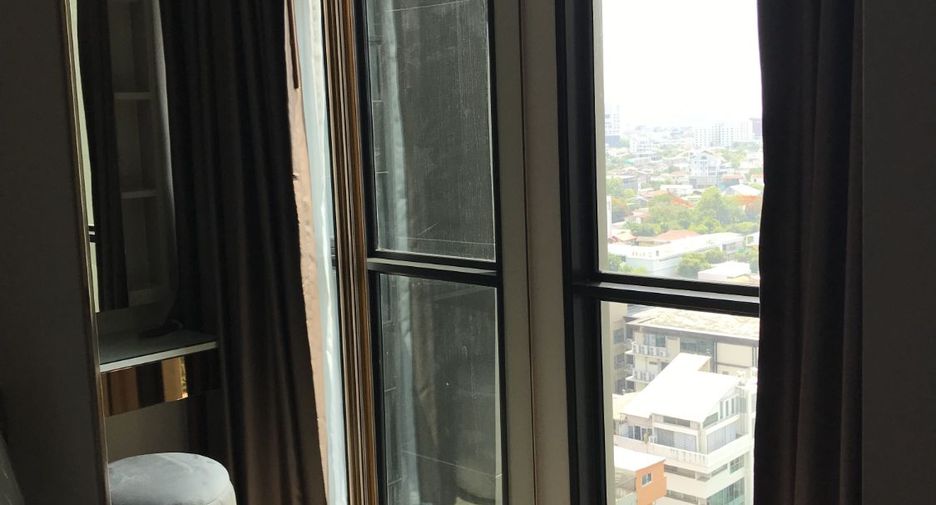Condo en alquiler y en venta de 1 habitaciones en Watthana, Bangkok