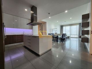 For rent 2 ベッドルーム condo in Pathum Wan, Bangkok