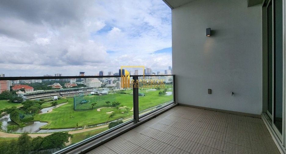 For rent 2 ベッドルーム condo in Pathum Wan, Bangkok