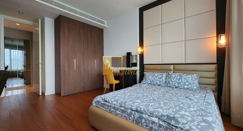 For rent 2 ベッドルーム condo in Pathum Wan, Bangkok