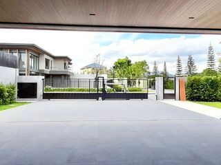 For rent 4 bedrooms house in Suan Luang, Bangkok