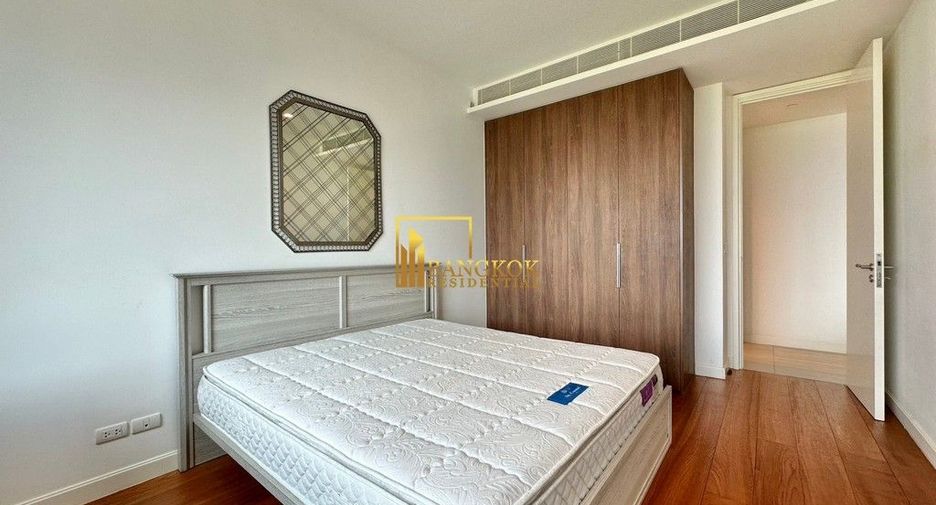 For rent 2 bedrooms condo in Pathum Wan, Bangkok