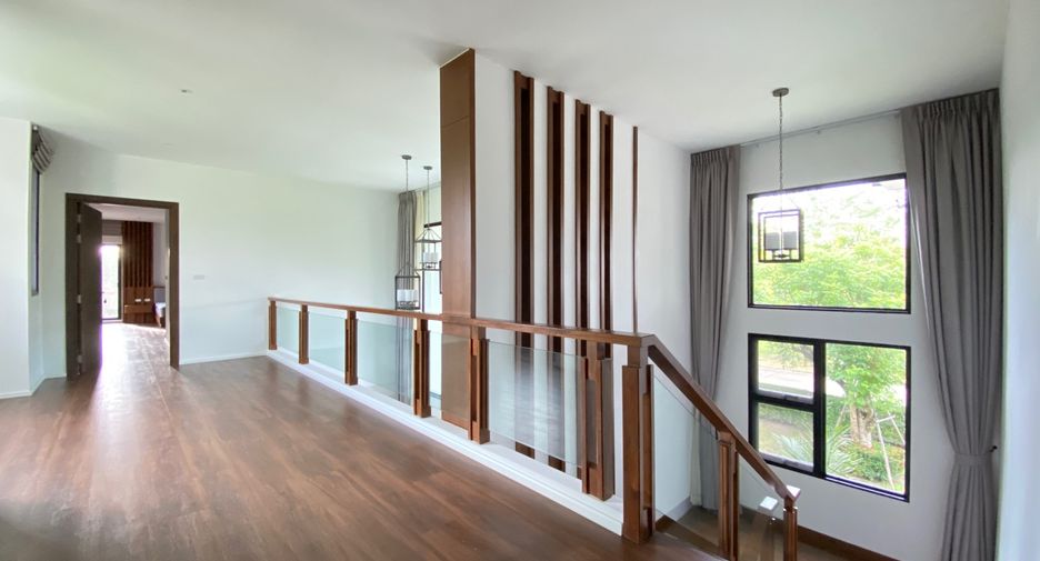 For sale 4 bedrooms house in Mae Rim, Chiang Mai