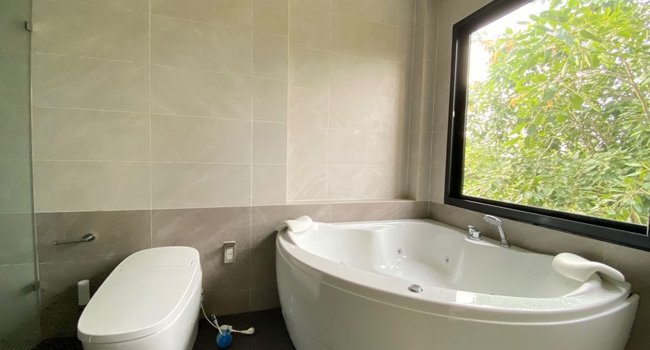 For sale 4 bedrooms house in Mae Rim, Chiang Mai