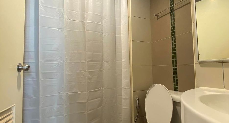 For rent 1 bed condo in Khan Na Yao, Bangkok