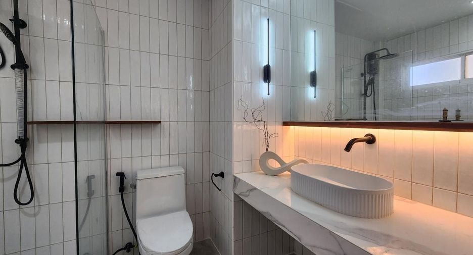 Wohnung zum Kauf mit 3 Zimmer in Prawet, Bangkok
