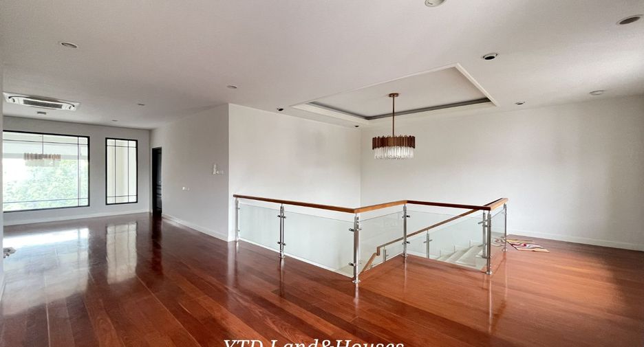 For sale 3 bedrooms house in Prawet, Bangkok