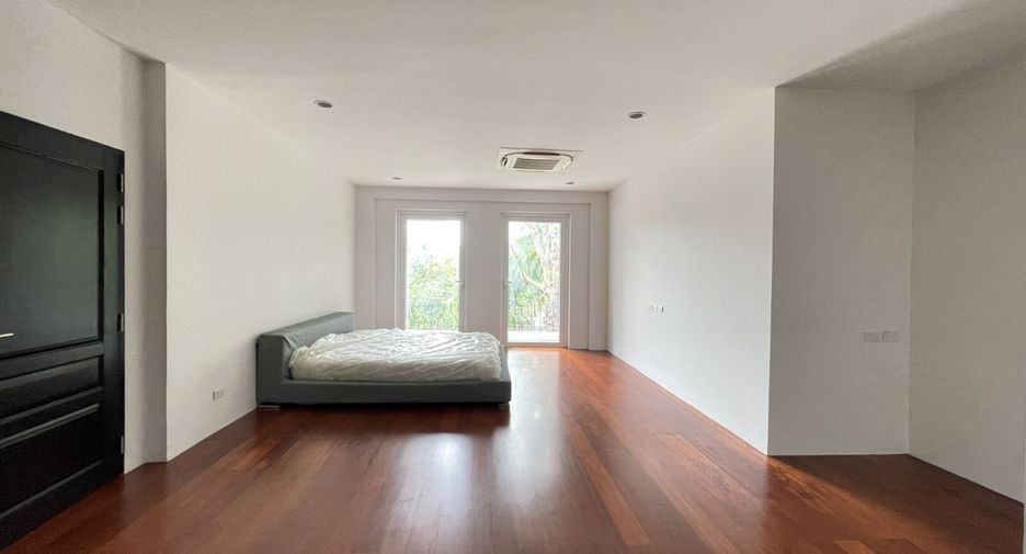 For sale 3 bedrooms house in Prawet, Bangkok