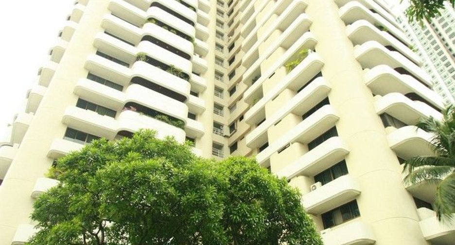 For rent 3 ベッドルーム condo in Watthana, Bangkok