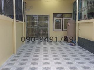Reihenhaus zur Miete mit 4 Zimmer in Prawet, Bangkok