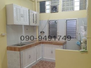 Reihenhaus zur Miete mit 4 Zimmer in Prawet, Bangkok