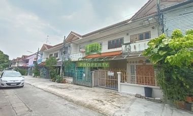 Reihenhaus zum Kauf mit 2 Zimmer in Phra Samut Chedi, Samut Prakan