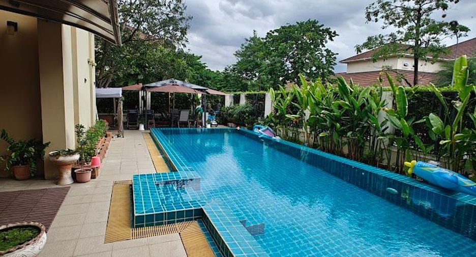 ขาย 5 ห้องนอน คอนโด ใน ประเวศ, กรุงเทพฯ