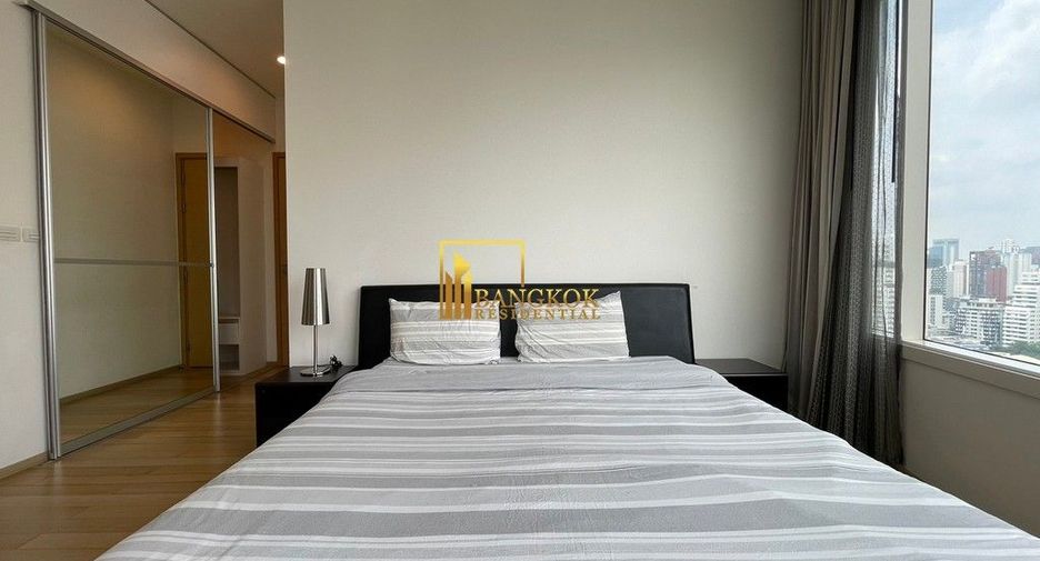For rent 2 bedrooms condo in Khlong Toei, Bangkok