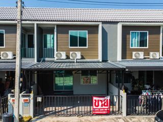 For sale 3 Beds townhouse in Lam Luk Ka, Pathum Thani