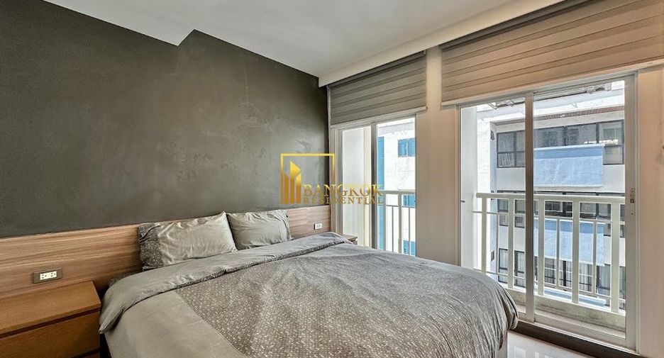 For rent 2 bedrooms condo in Watthana, Bangkok