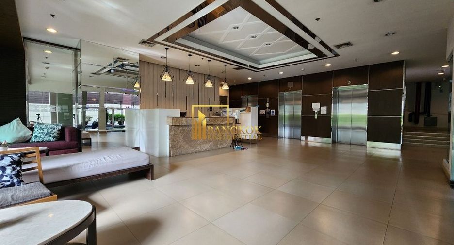 For rent 2 bedrooms condo in Watthana, Bangkok