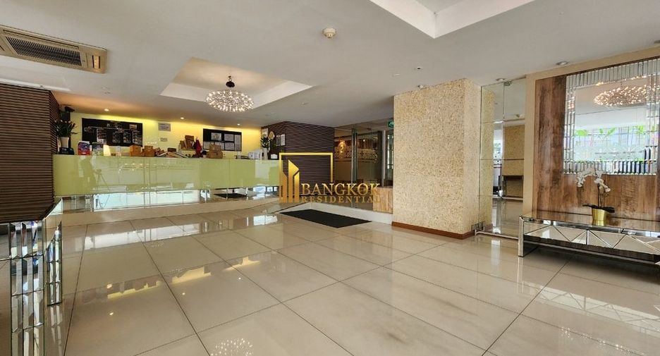 For rent 2 bedrooms condo in Watthana, Bangkok