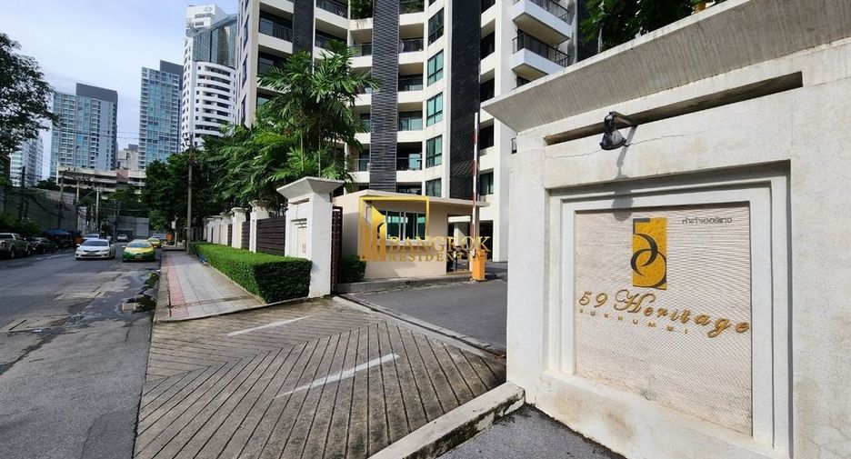 For rent 2 bedrooms condo in Watthana, Bangkok