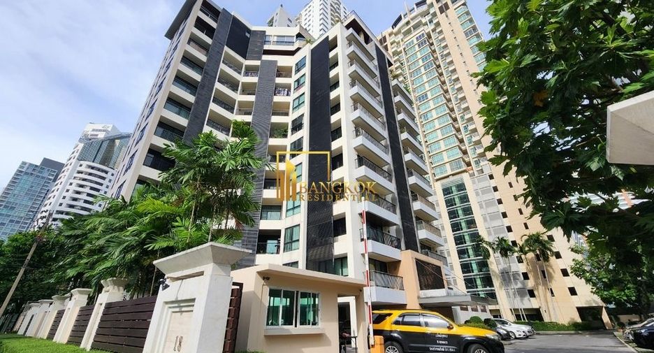 For rent 2 bedrooms condo in Watthana, Bangkok