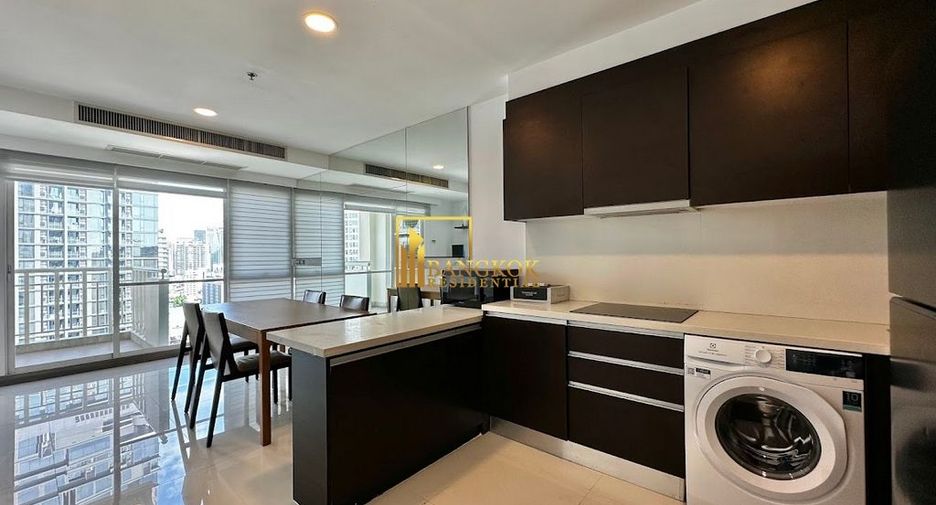 For rent 2 bedrooms condo in Watthana, Bangkok