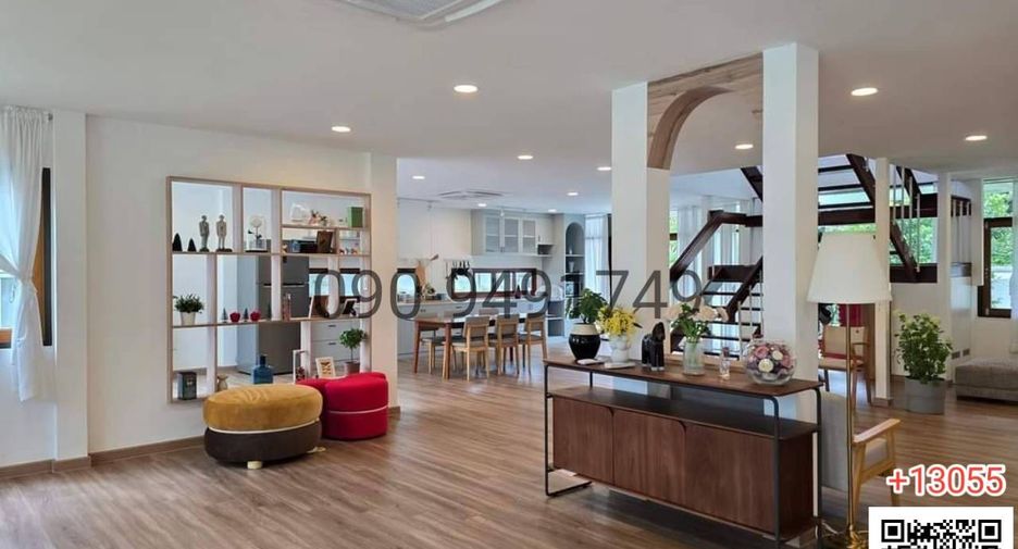 For rent 2 bedrooms office in Chatuchak, Bangkok