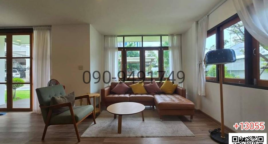 For rent 2 bedrooms office in Chatuchak, Bangkok