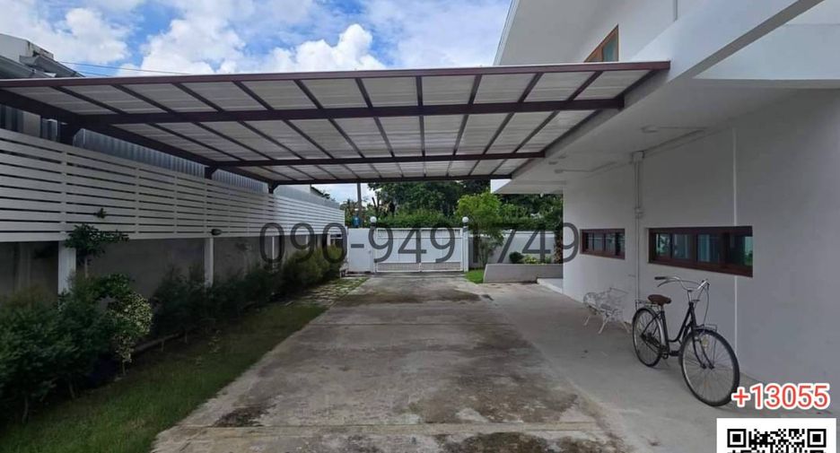 For rent 2 bedrooms office in Chatuchak, Bangkok