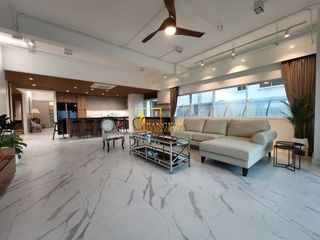 ให้เช่า 3 ห้องนอน คอนโด ใน วัฒนา, กรุงเทพฯ