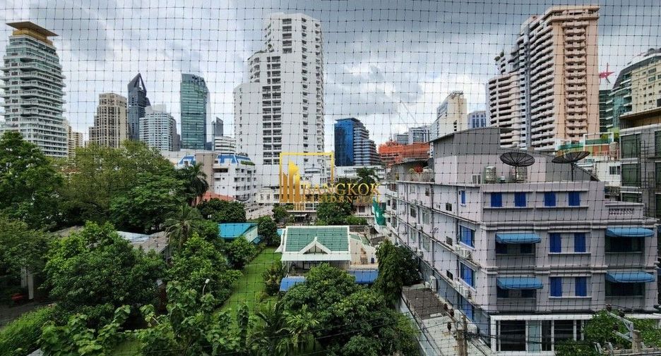 À louer 3 chambres condo à Watthana, Bangkok