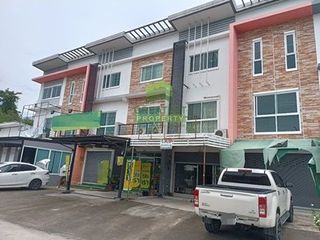 For sale 4 bed retail Space in Phan Thong, Chonburi