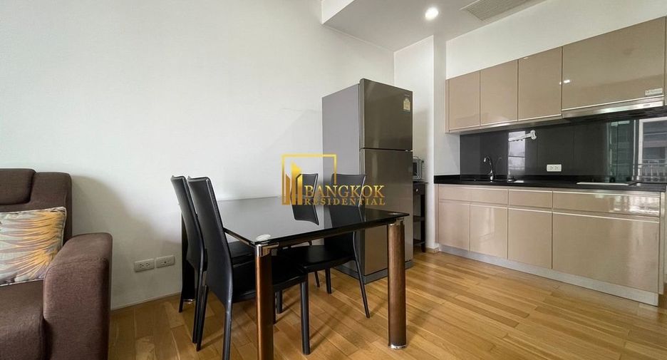 For rent 1 bed condo in Khlong Toei, Bangkok
