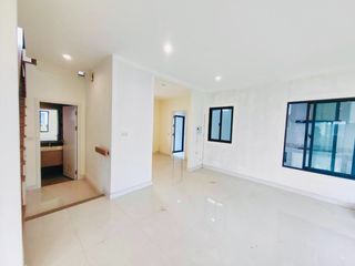 For sale 3 Beds house in Min Buri, Bangkok